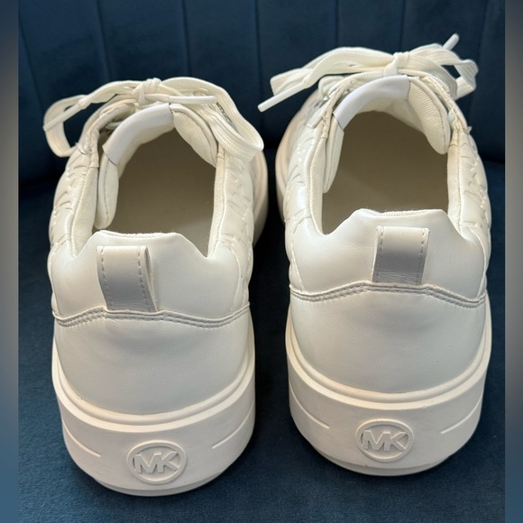 NWOT Michael Kors EMMETT Nappa Puffy Logo Embossed Faux Leather Sneaker size: 8 - Picture 5 of 7